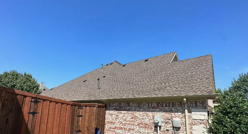 Completed roof replacement project in Battle Ground